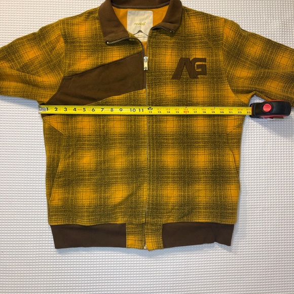 Analog Snowboarding Jacket - Picture 14 of 14